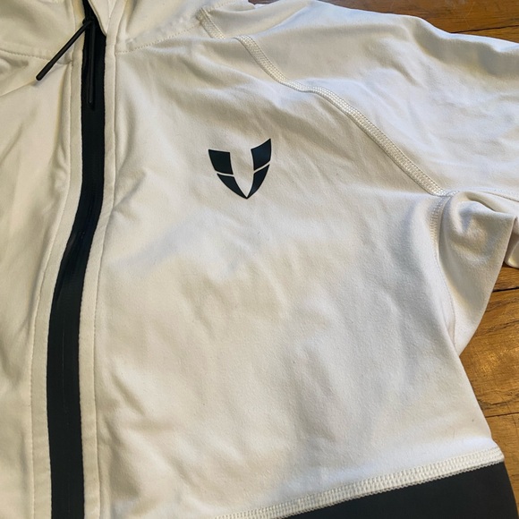 Firm Abs Athletic Jacket - size M - Picture 3 of 10